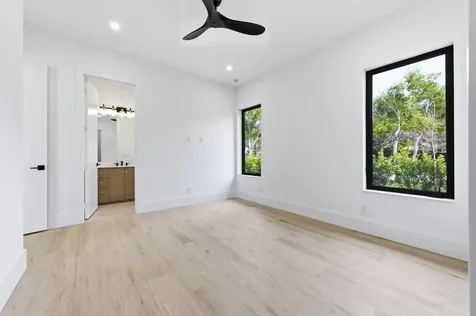 5770 Dixie Belle Road Palm Beach Gardens FL 33418