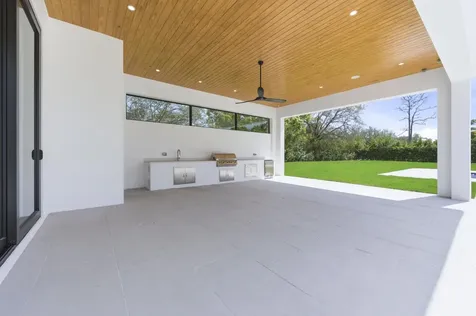 5770 Dixie Belle Road Palm Beach Gardens FL 33418
