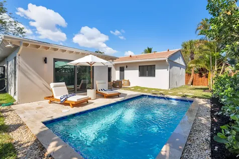 350 Colonial Road West Palm Beach FL 33405