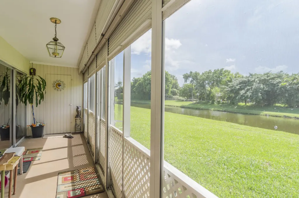 10693 N Military Trail Palm Beach Gardens FL 33410