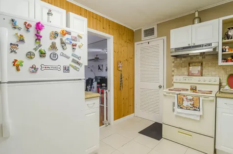 10693 N Military Trail Palm Beach Gardens FL 33410