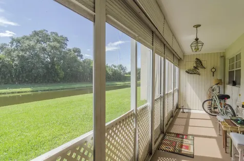 10693 N Military Trail Palm Beach Gardens FL 33410