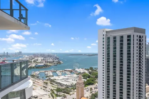 851 Ne 1st Avenue Miami FL 33132