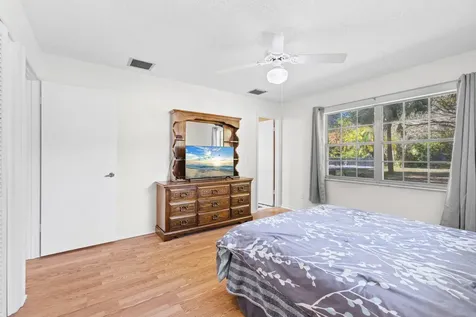 2902 Grove Drive Fort Pierce FL 34981