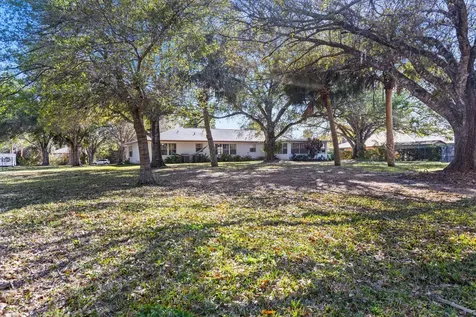 2902 Grove Drive Fort Pierce FL 34981