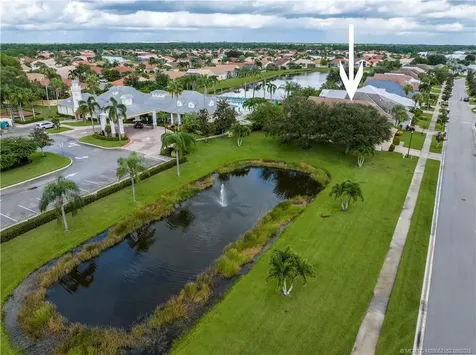 127 Nw Magnolia Lakes Boulevard Port Saint Lucie FL 34986