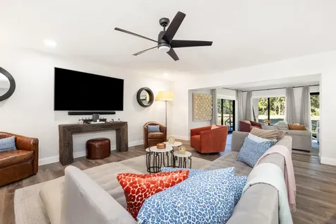 2831 Se Fairway Stuart FL 34997