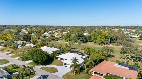 2831 Se Fairway Stuart FL 34997