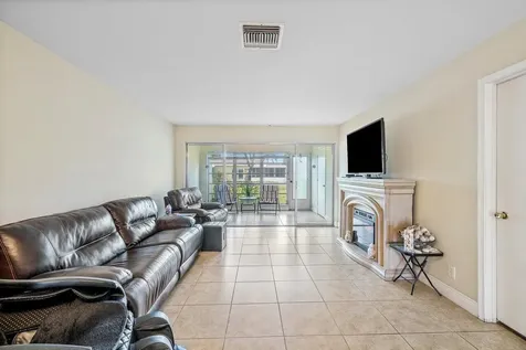 1031 Citrus Way Delray Beach FL 33445