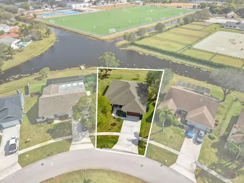 1901 Primrose Lane Wellington FL 33414