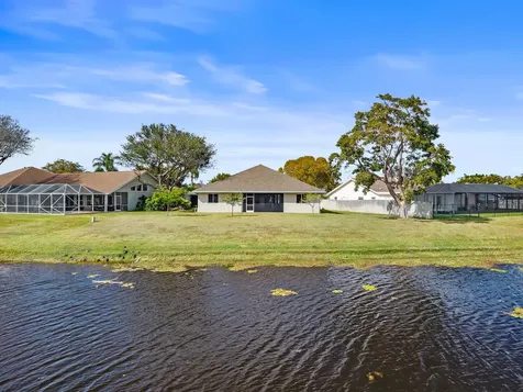 1901 Primrose Lane Wellington FL 33414