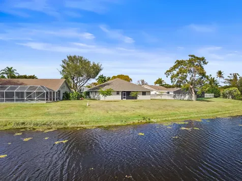 1901 Primrose Lane Wellington FL 33414