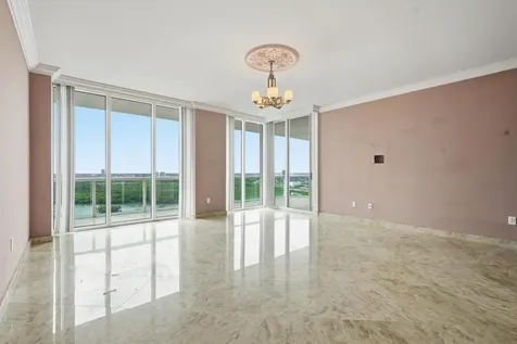 16500 Collins Avenue Sunny Isles Beach FL 33160