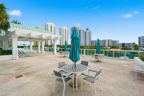 16500 Collins Avenue Sunny Isles Beach FL 33160