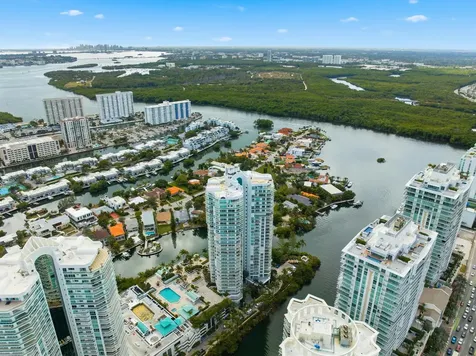 16500 Collins Avenue Sunny Isles Beach FL 33160