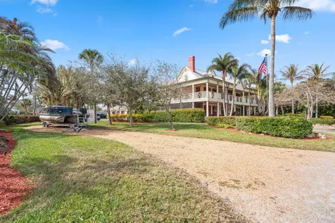 2515 N Indian River Drive Fort Pierce FL 34946