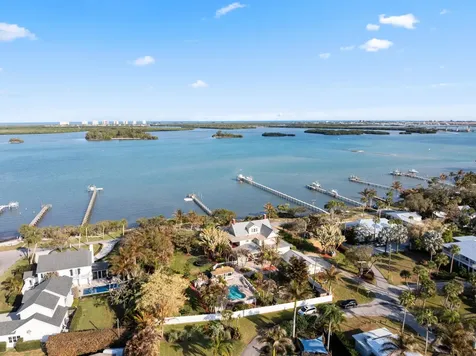 2515 N Indian River Drive Fort Pierce FL 34946