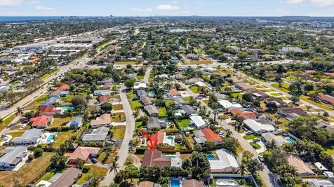 4347 Nw 2nd Court Boca Raton FL 33431