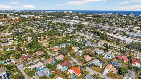 4347 Nw 2nd Court Boca Raton FL 33431