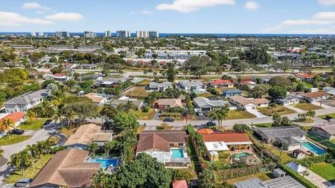 4347 Nw 2nd Court Boca Raton FL 33431