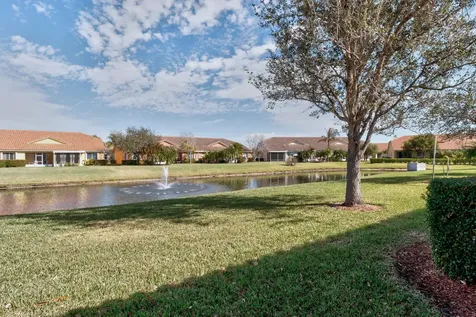 6380 Oxford Circle Vero Beach FL 32966