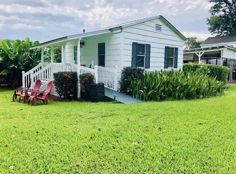 2271 Bacom Point Road Pahokee FL 33476