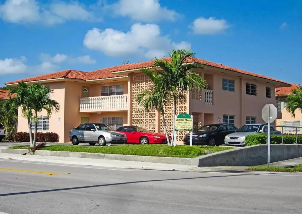 431 W Camino Real Boca Raton FL 33432