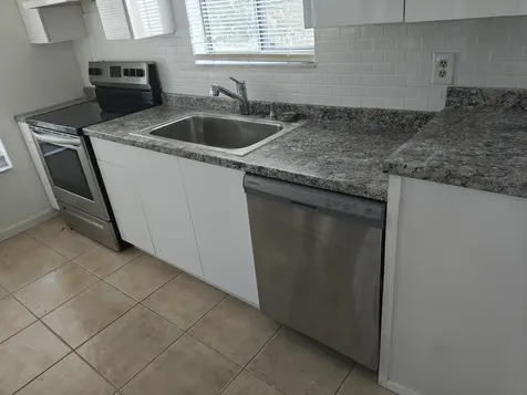 1781 SE Balmoral Court Port Saint Lucie FL 34952