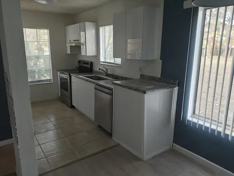 1781 SE Balmoral Court Port Saint Lucie FL 34952