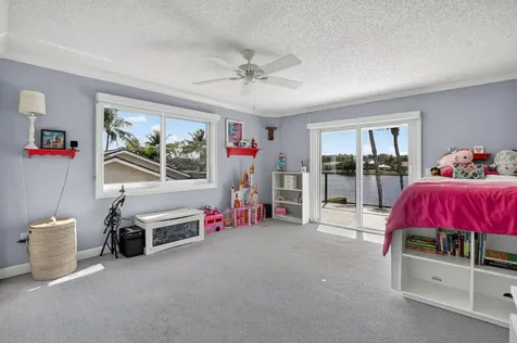 17421 Spring Tree Lane Boca Raton FL 33487