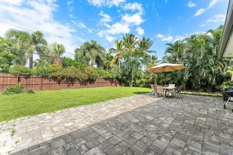 162 Vassar Drive Lake Worth Beach FL 33460
