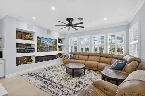 1028 Vintner Boulevard Palm Beach Gardens FL 33410
