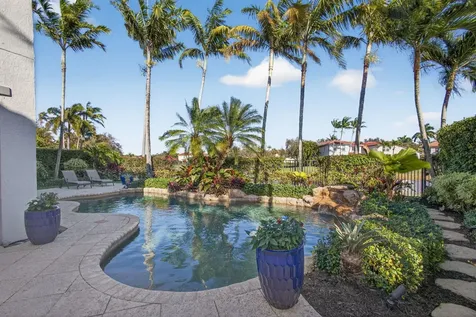 1028 Vintner Boulevard Palm Beach Gardens FL 33410