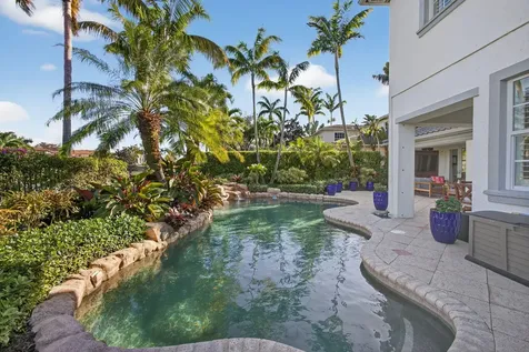 1028 Vintner Boulevard Palm Beach Gardens FL 33410