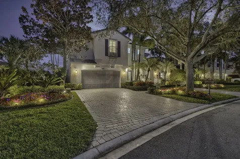 1028 Vintner Boulevard Palm Beach Gardens FL 33410