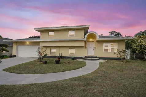 517 Nw Floresta Drive Port Saint Lucie FL 34983