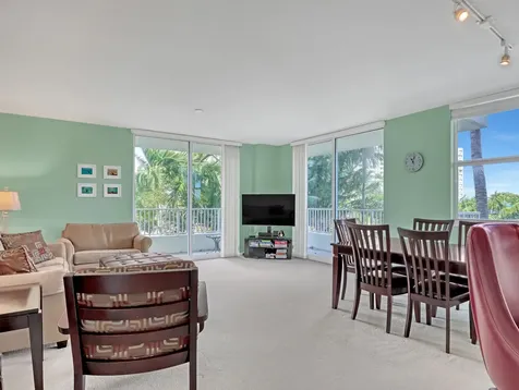 700 E Boynton Beach Boulevard Boynton Beach FL 33435