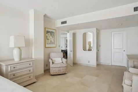 100 Worth Avenue Palm Beach FL 33480