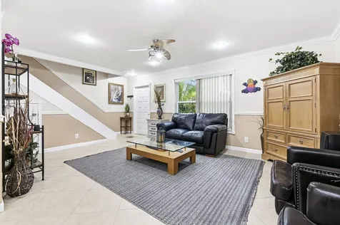 1945 Nw 4th Avenue Boca Raton FL 33432