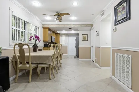 1945 Nw 4th Avenue Boca Raton FL 33432