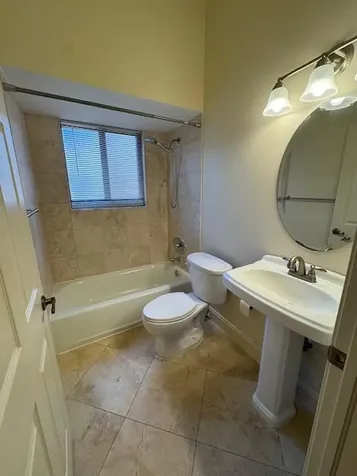4 Via De Casas Sur Boynton Beach FL 33426