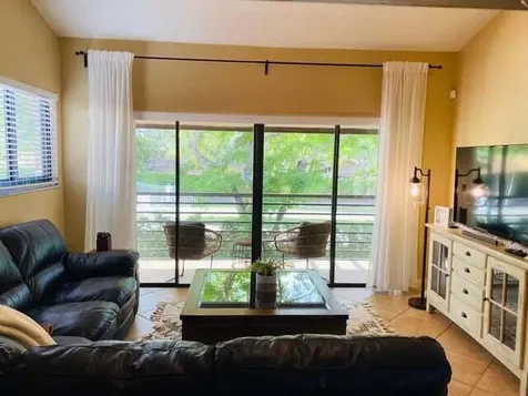 4 Via De Casas Sur Boynton Beach FL 33426