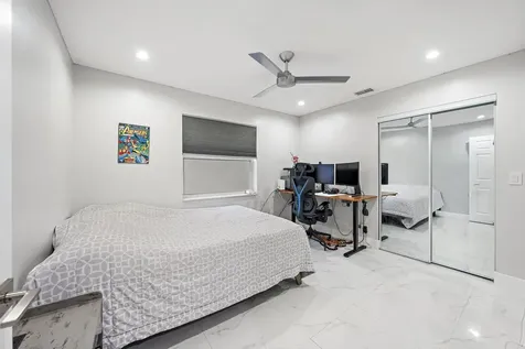 1077 Siena Oaks Circle Palm Beach Gardens FL 33410