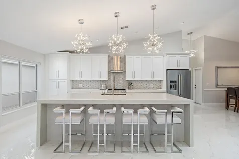 1077 Siena Oaks Circle Palm Beach Gardens FL 33410