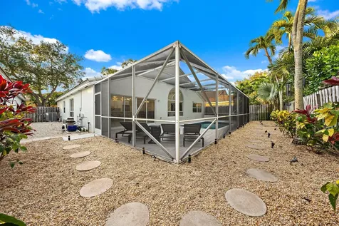 1077 Siena Oaks Circle Palm Beach Gardens FL 33410