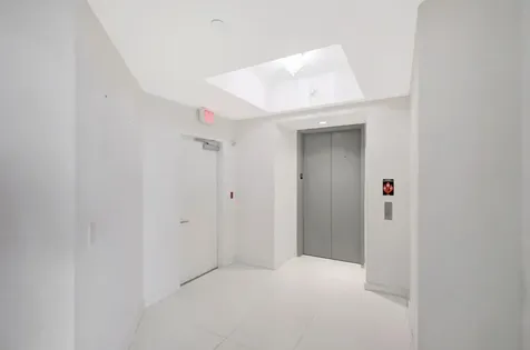 851 NE 1st Avenue Miami FL 33132