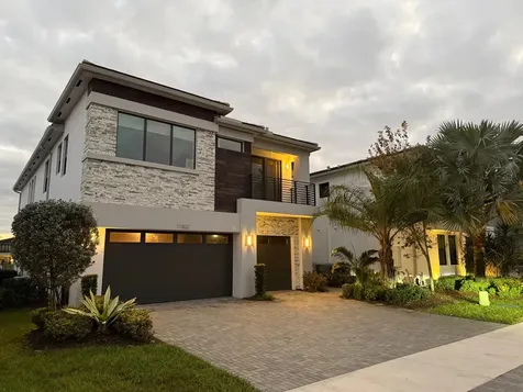 17302 Rainstream Road Boca Raton FL 33496