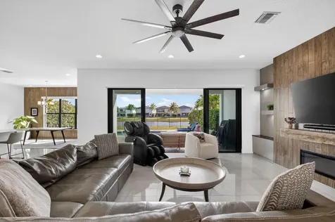 17302 Rainstream Road Boca Raton FL 33496