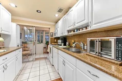6 Abbey Lane Delray Beach FL 33446