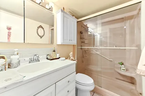 6 Abbey Lane Delray Beach FL 33446